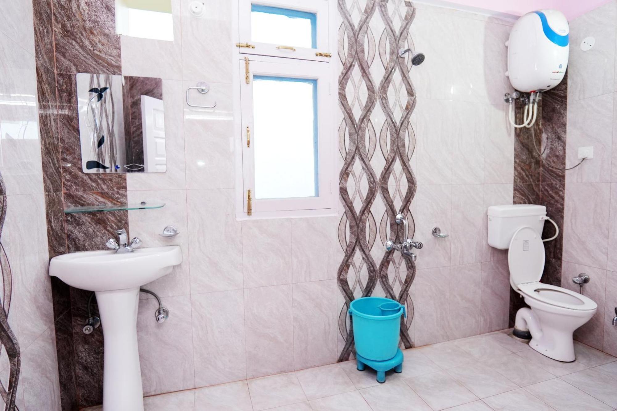 Shimla Hills Apartments 2Bhk ภายนอก รูปภาพ